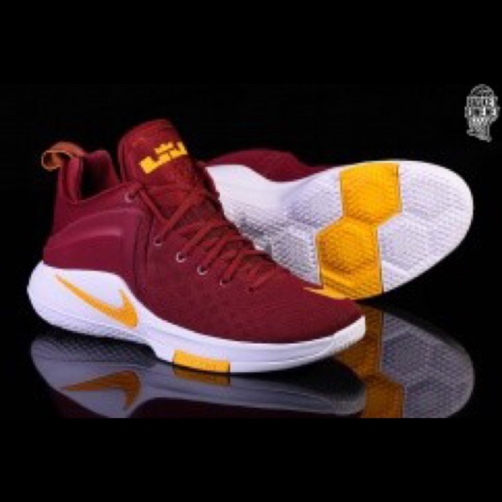 NIKE LEBRON ZOOM WITNESS CAVALIERS WINE sz Y7